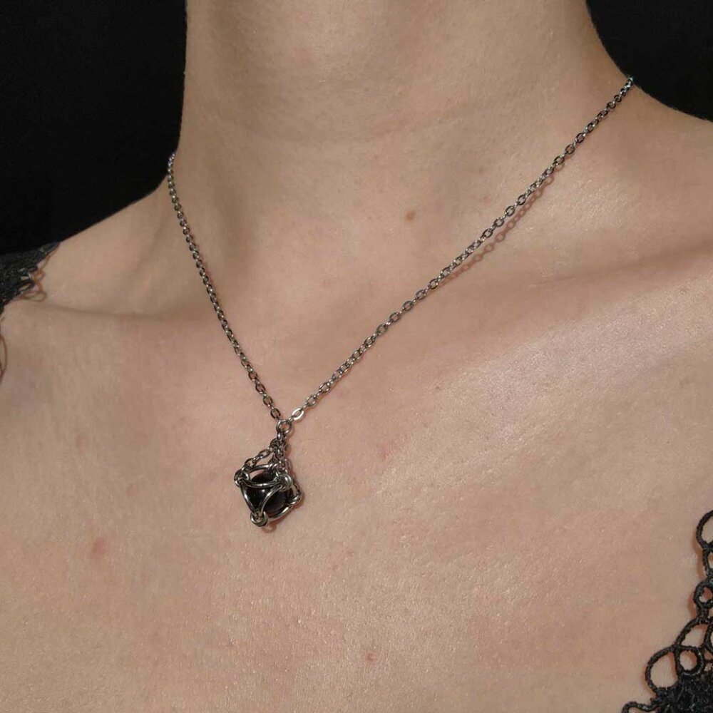 Black and silver goth necklace with a small silver chain - Picture 3 of 12